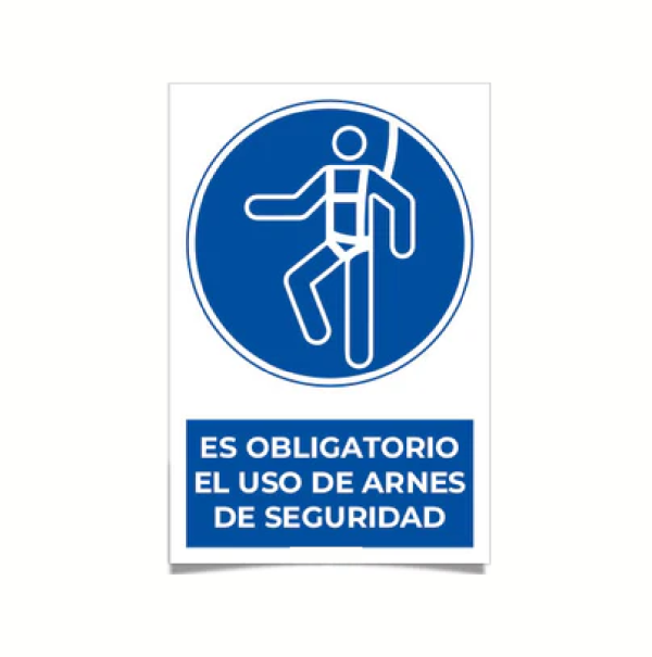 Es obligatorio el uso de arnes de seguridad